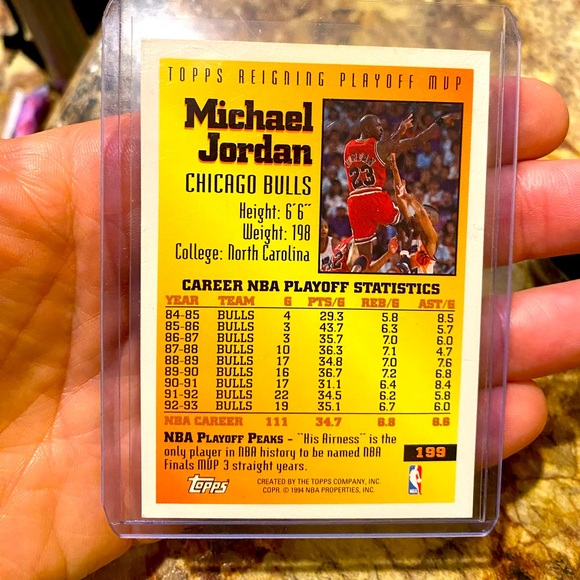 Michael Jordan - Picture 2 of 2